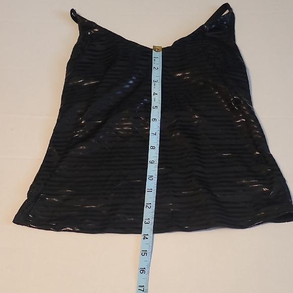 Nike Shiny Black Womens Swimsuit Top Striped Perforated NWT Small Adj Straps - Picture 9 of 11
